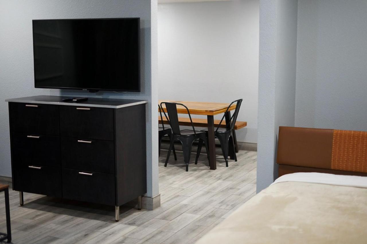 Celebration Suites Экстерьер фото
