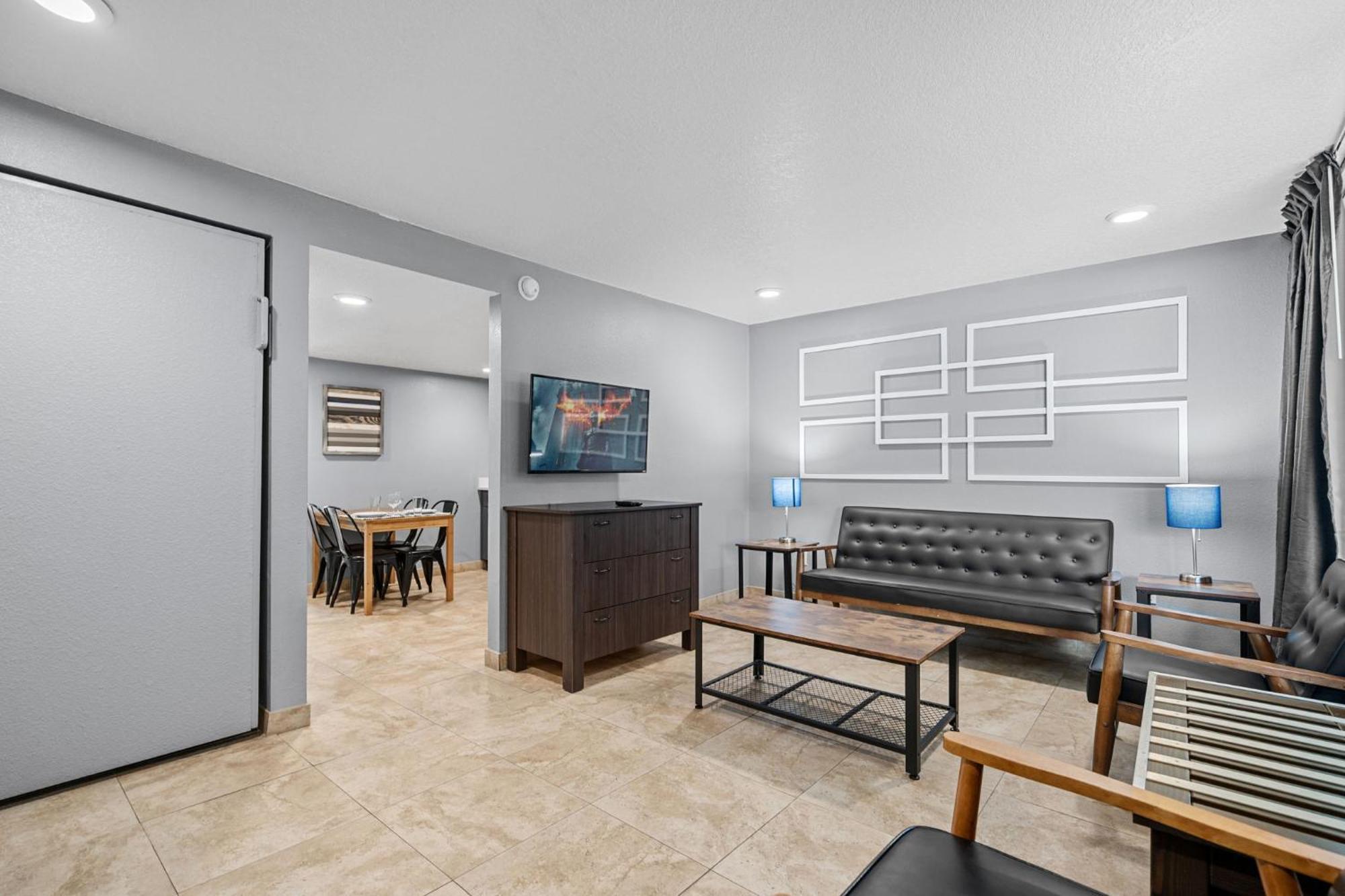 Celebration Suites Экстерьер фото