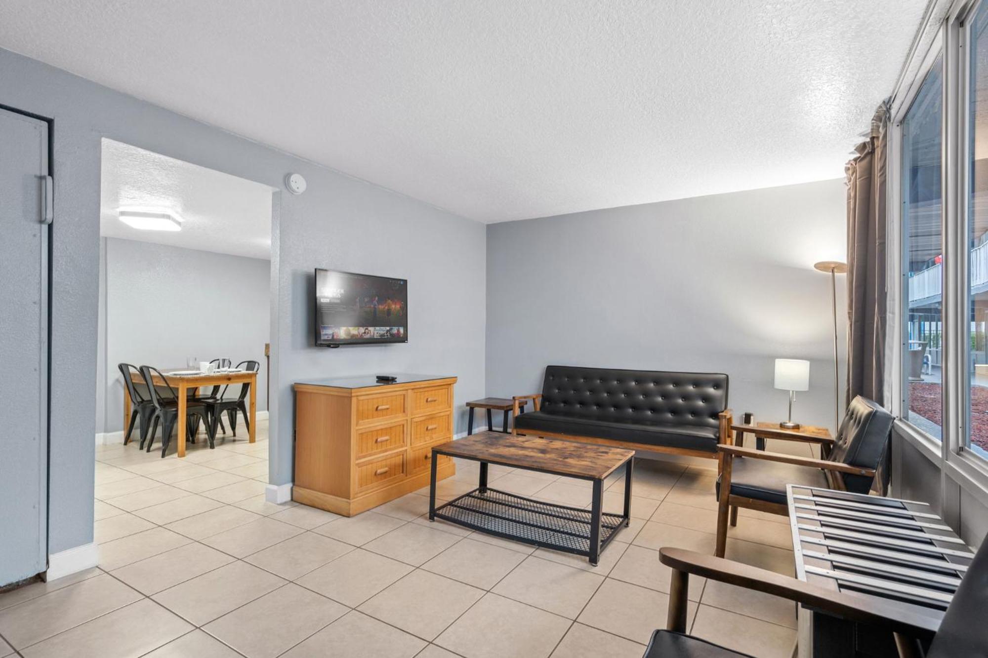 Celebration Suites Экстерьер фото